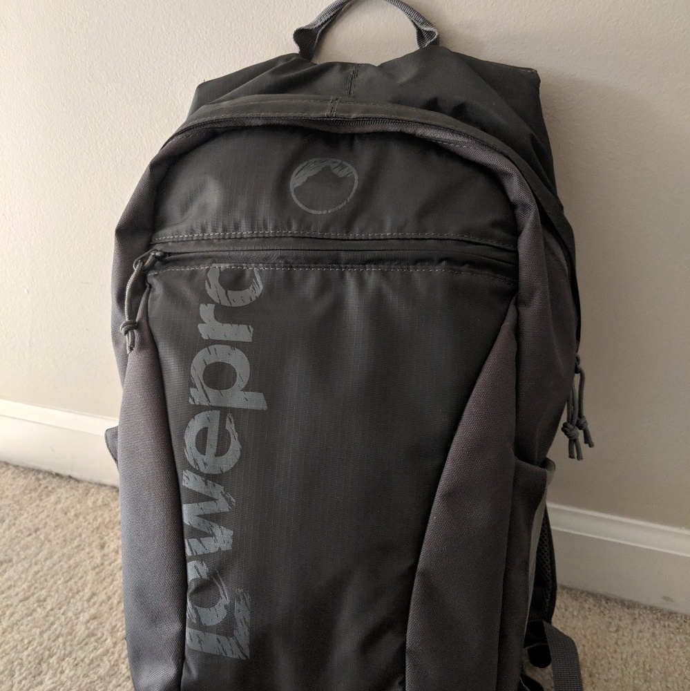 Lowepro Hatchback 16L Camera Backpack